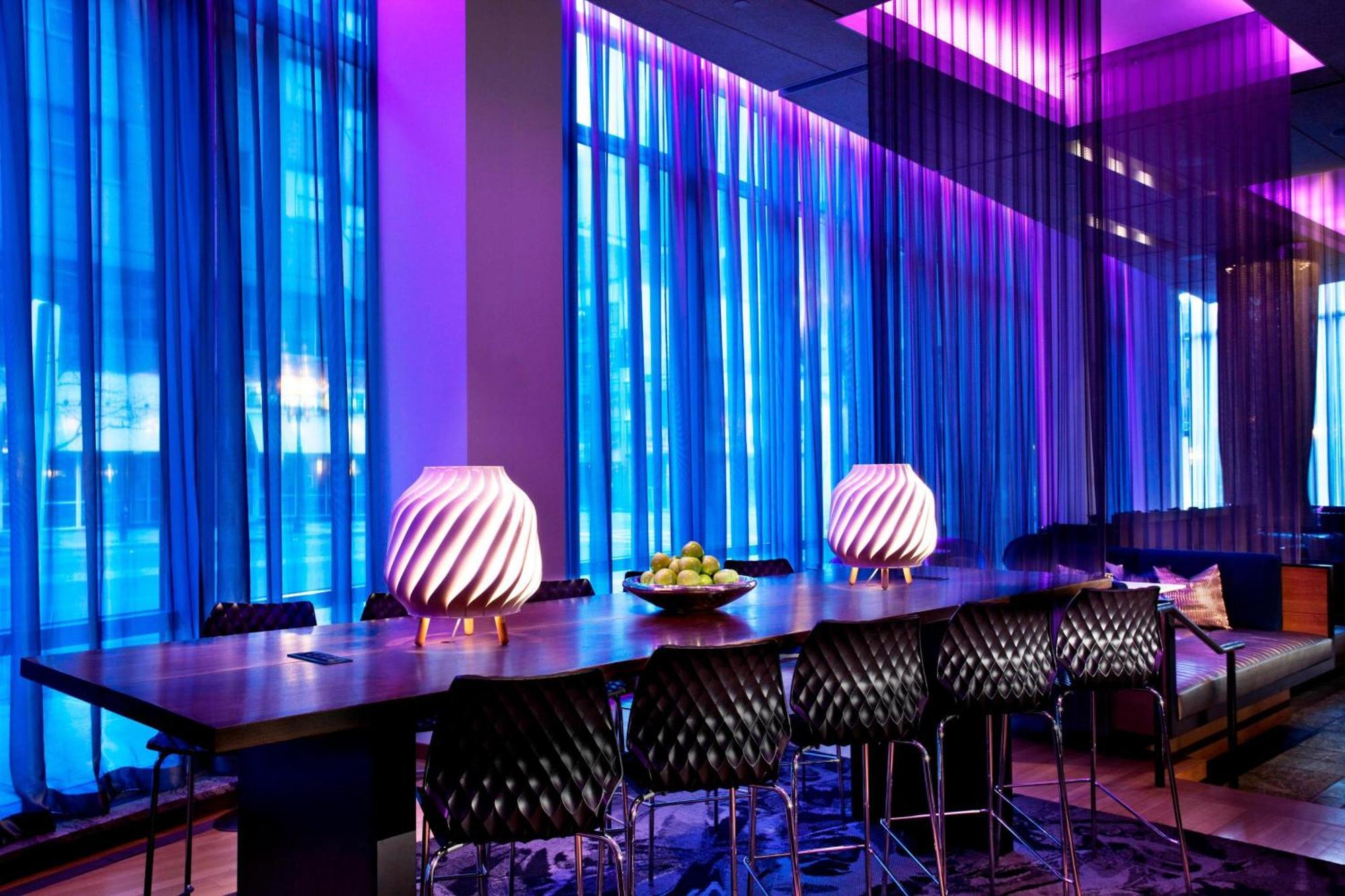 W Boston Hotel Екстериор снимка