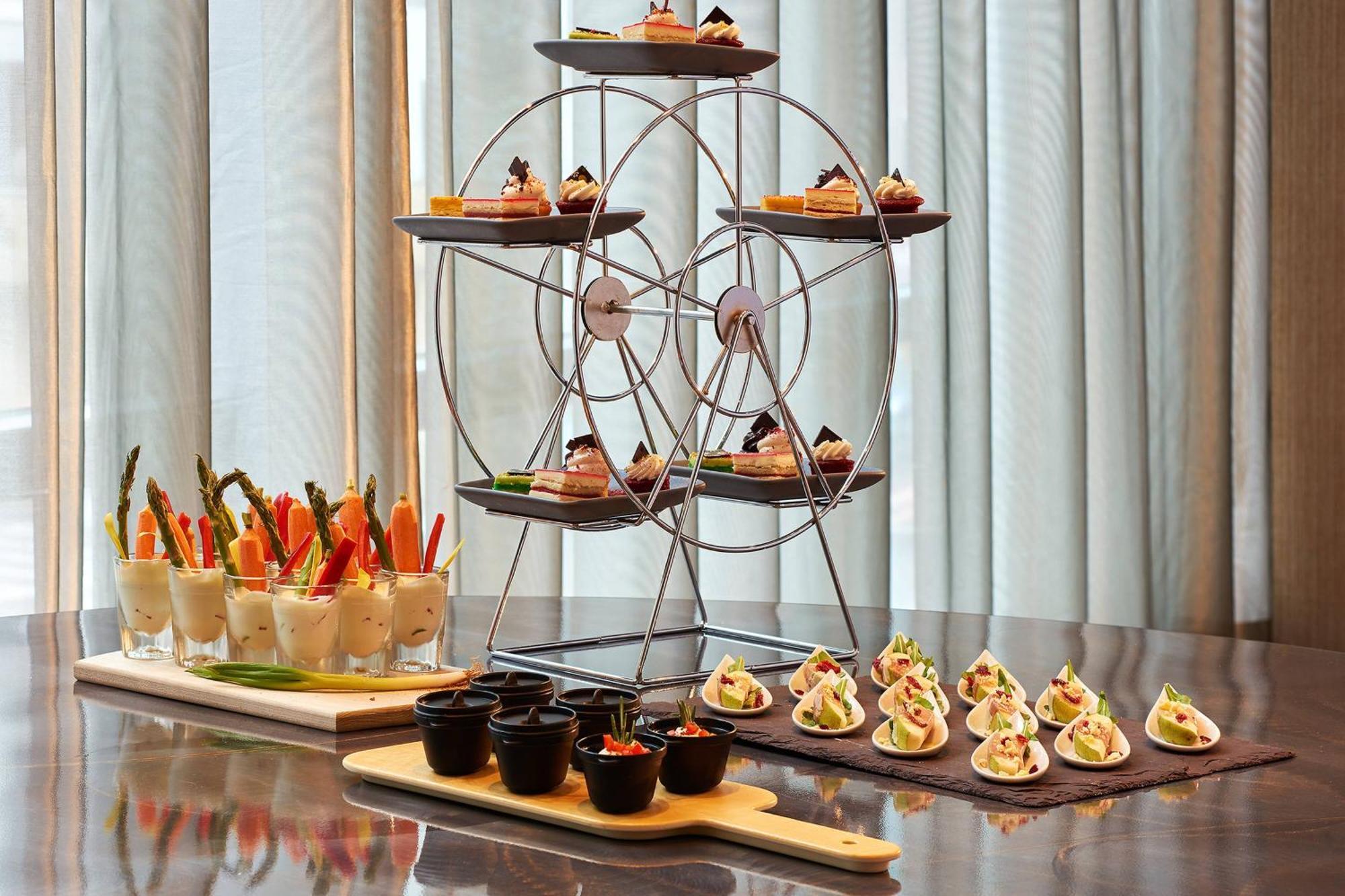 W Boston Hotel Екстериор снимка